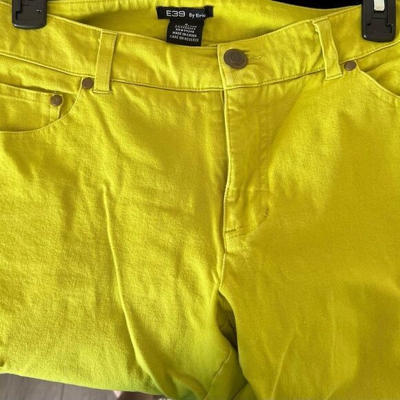 Lime green Bermuda shorts size 8 - Picture 6 of 6